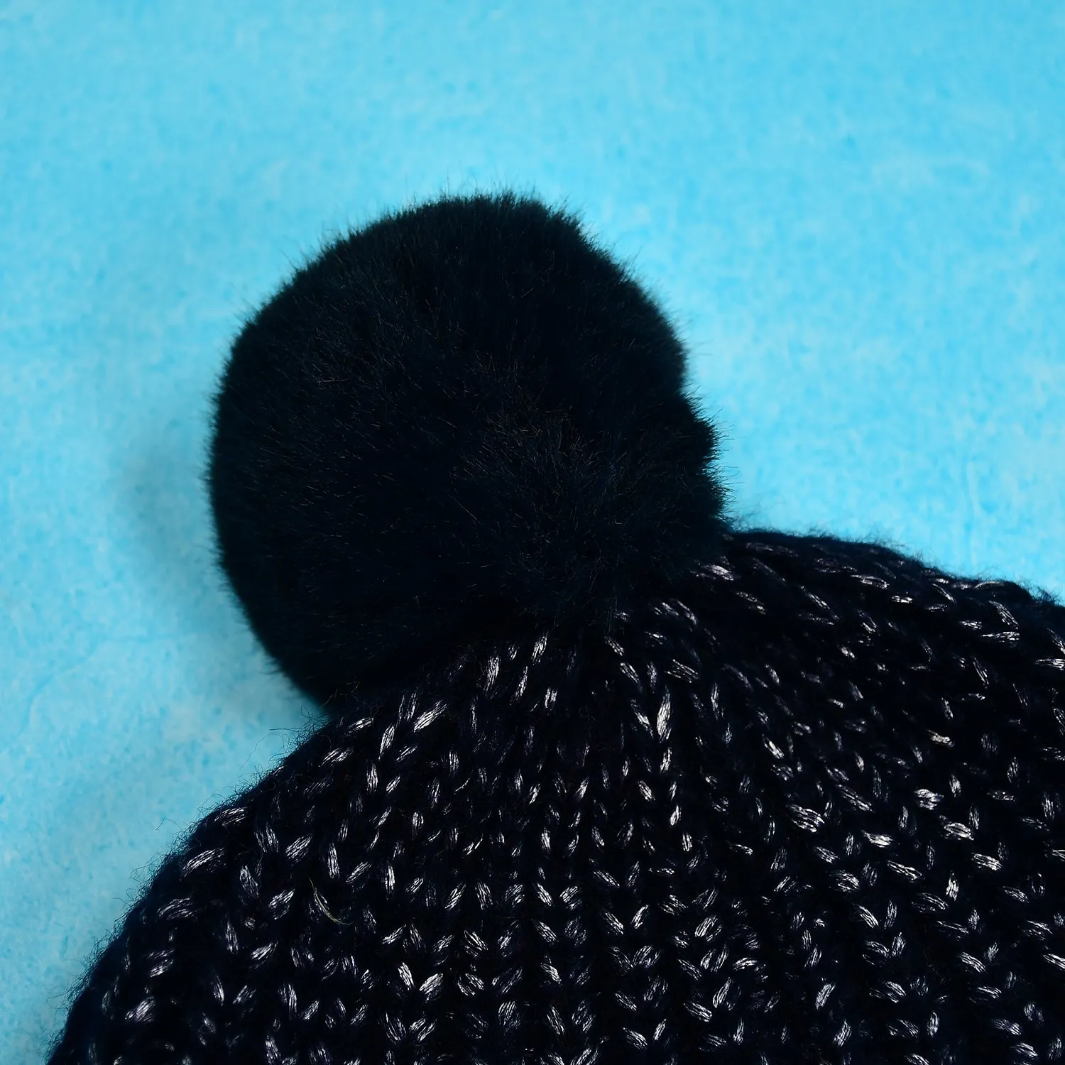 6344 Men's and Women's Skull Slouchy Winter Woolen Knitted Black Inside Fur Beanie Cap.