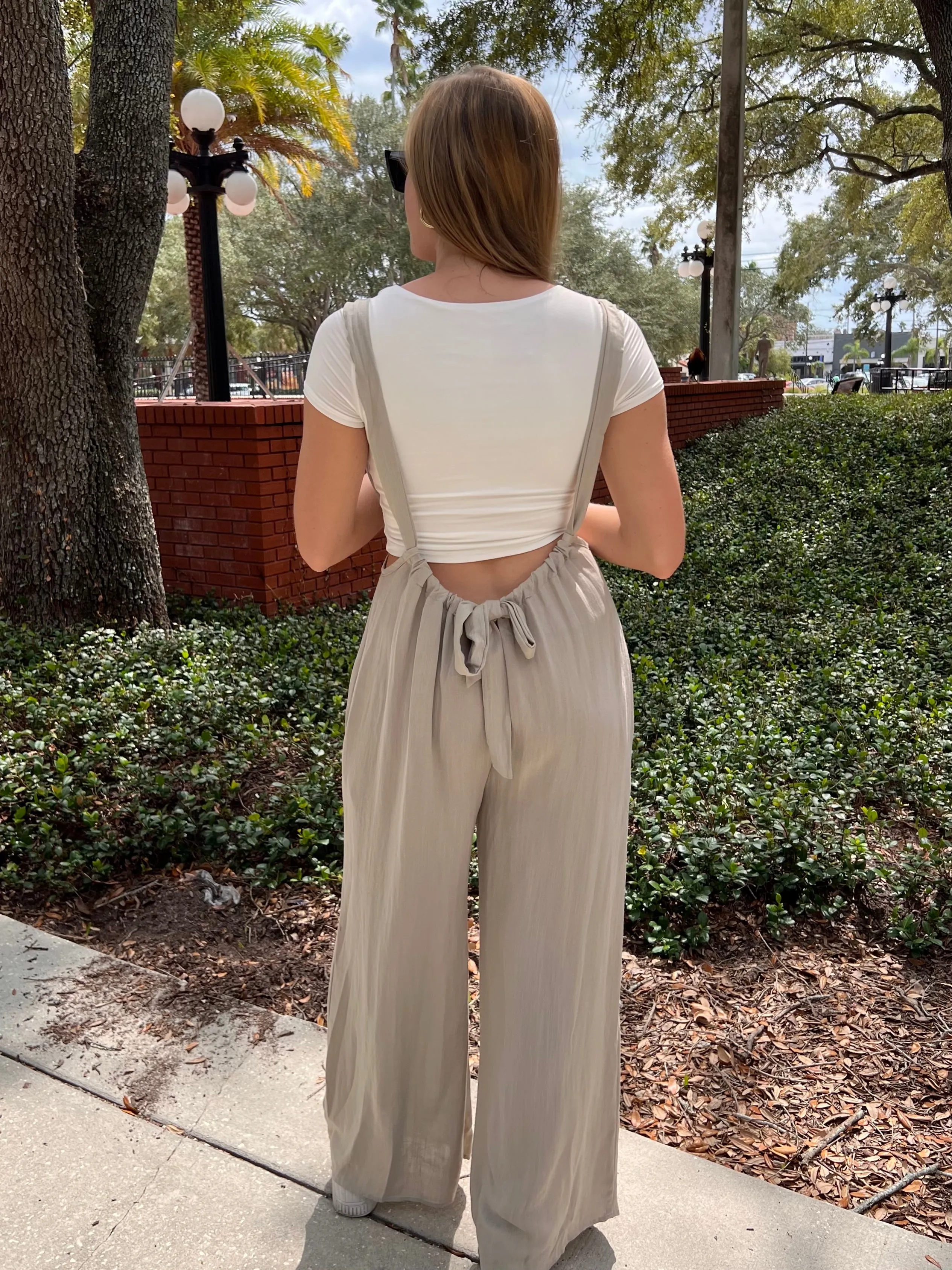 ALEXIS JUMPSUIT IN LIGHT OLIVE