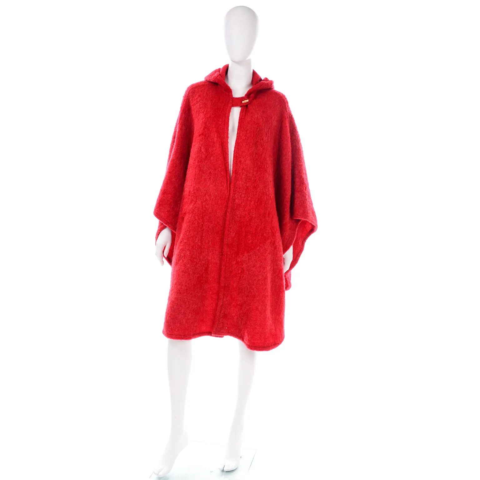 Anne Klein for Robinson & Golluber Vintage Red Mohair Blend Cape