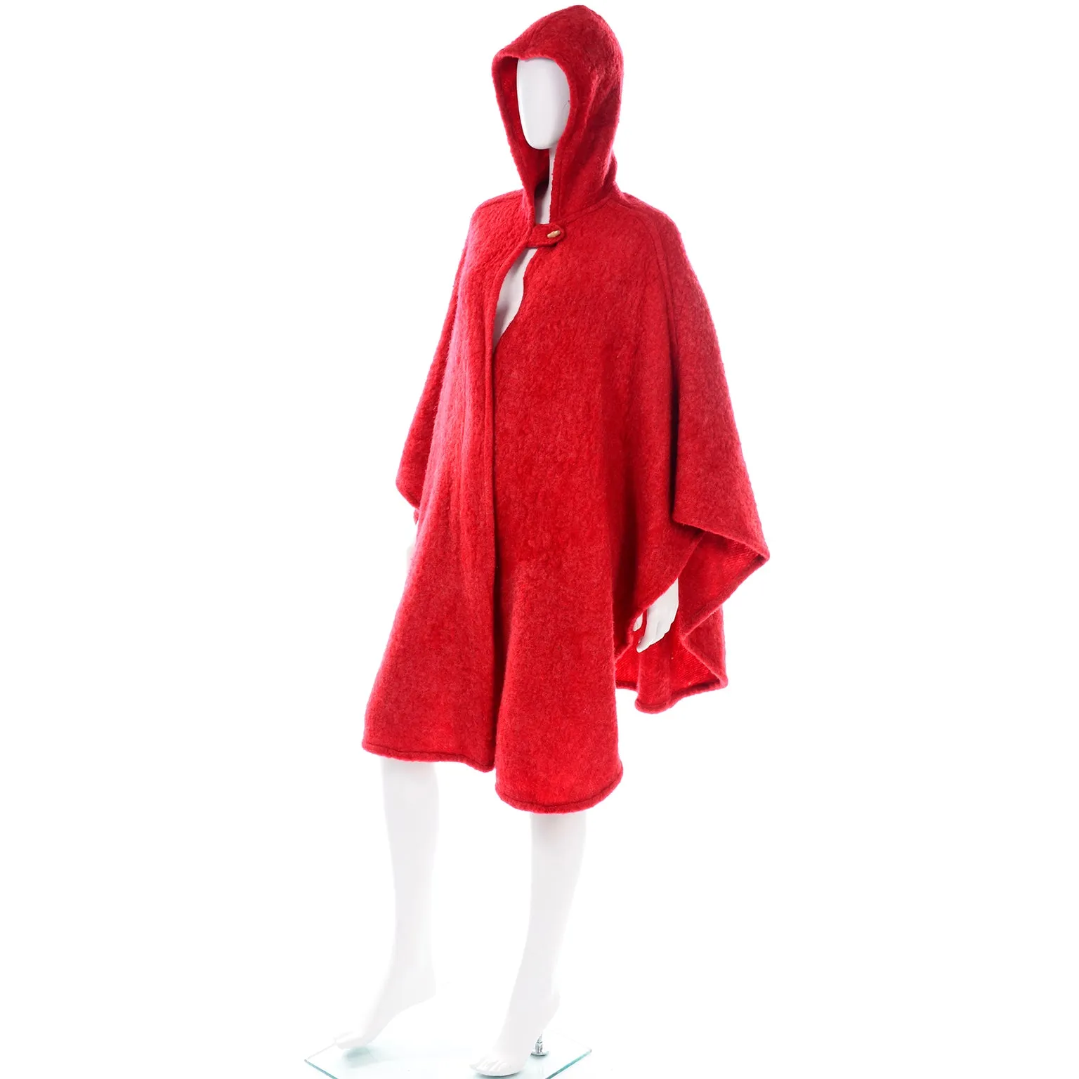 Anne Klein for Robinson & Golluber Vintage Red Mohair Blend Cape