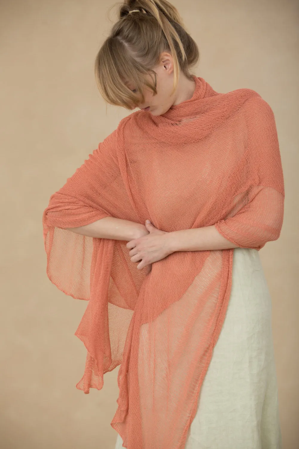 Big Bamboo Air Shawl - Coral pink