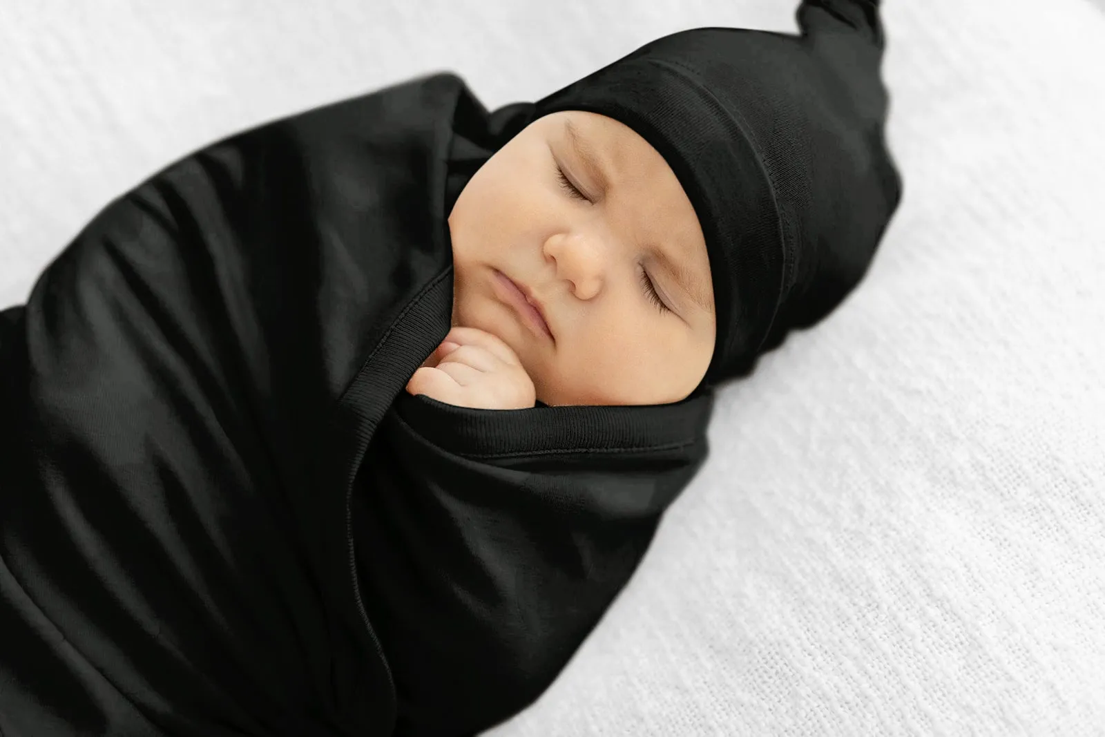 Black Swaddle Blanket & Matching Newborn Hat Set