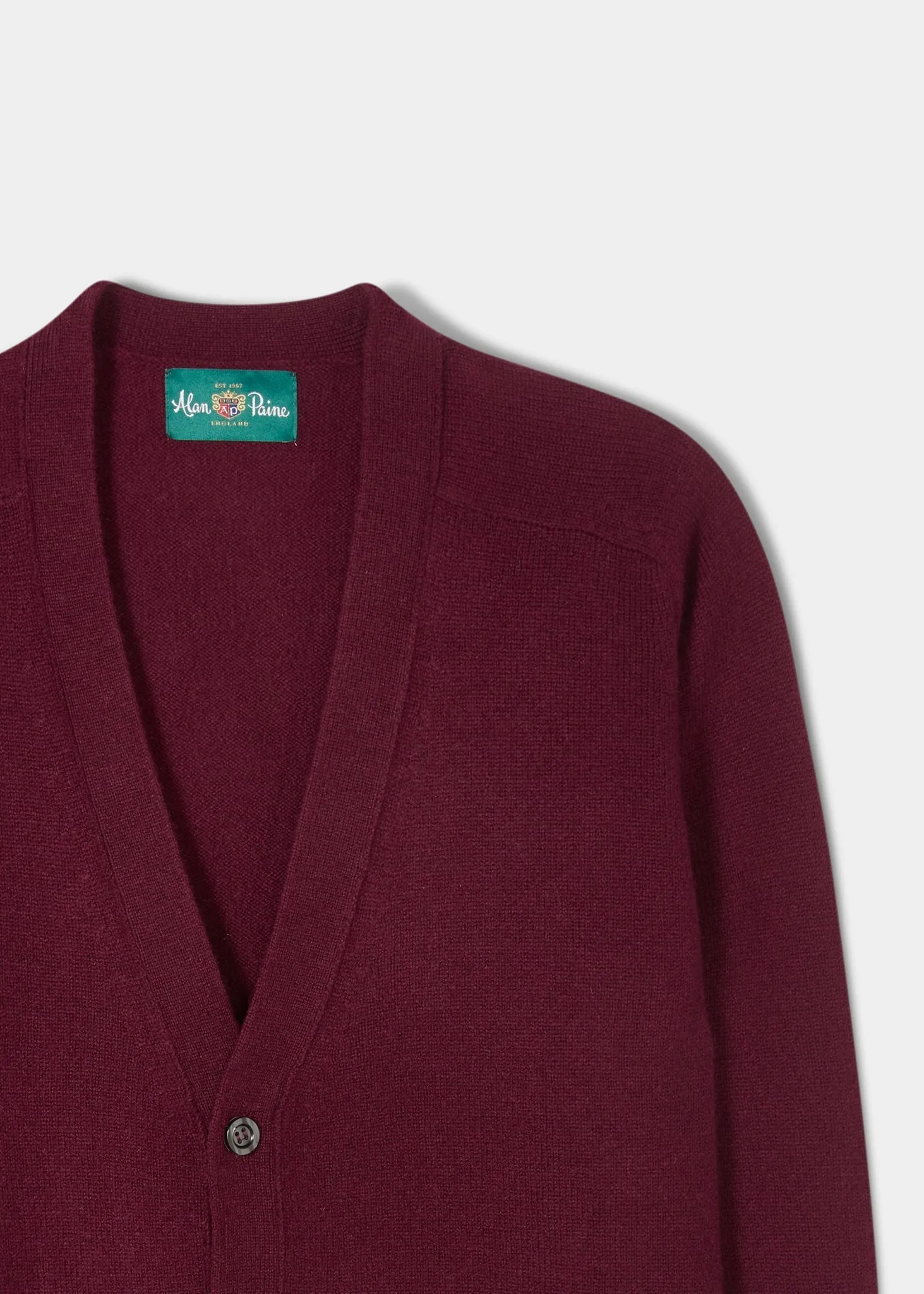 Cornwall Lambswool Cardigan in Bordeaux - Classic Fit