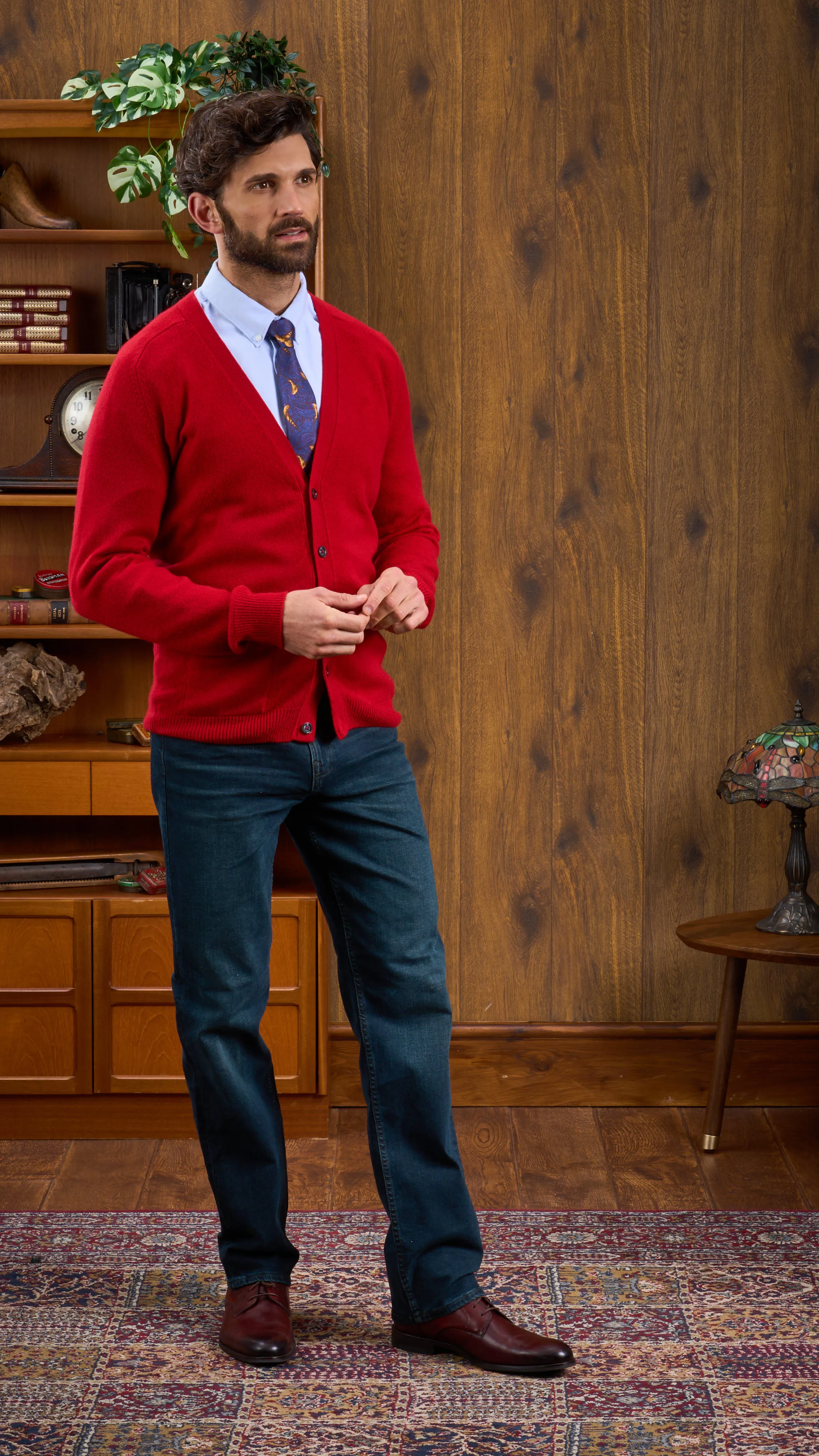 Cornwall Lambswool Cardigan in Dubonnet - Classic Fit