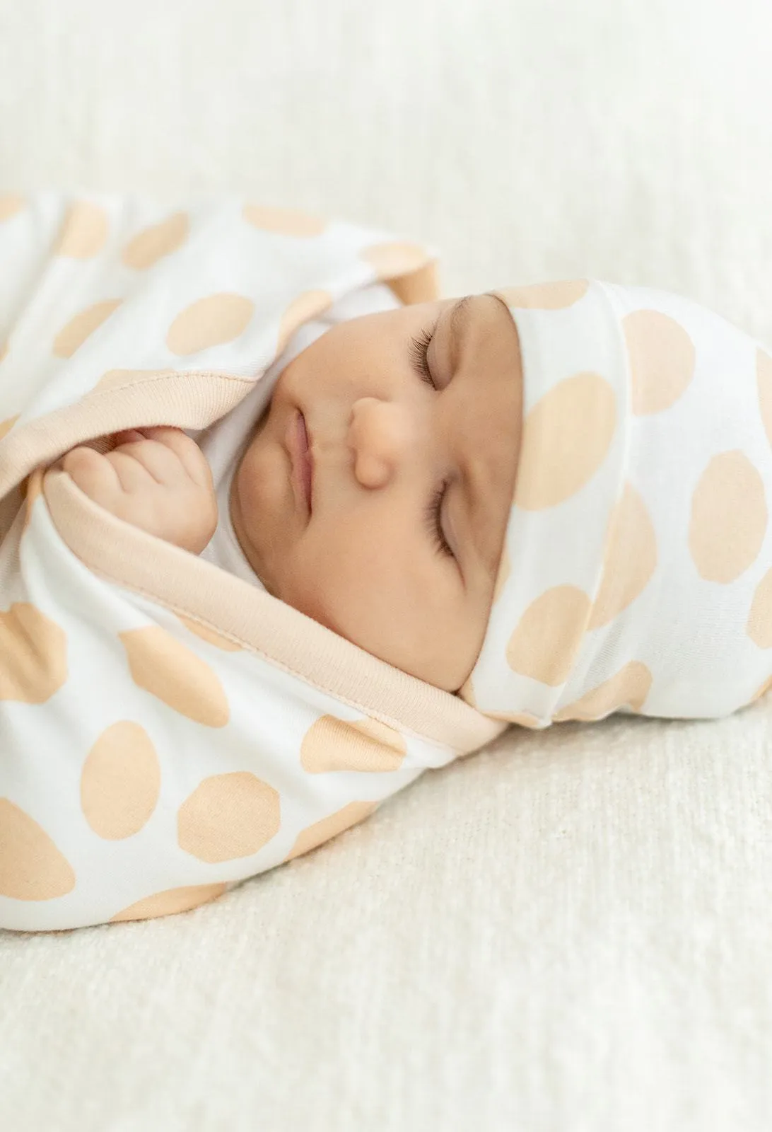 Eden Swaddle Blanket & Matching Newborn Hat Set