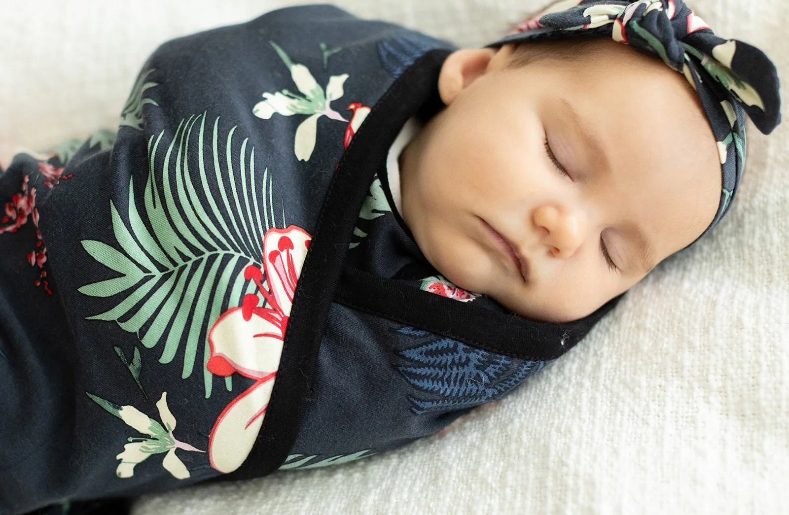 Elise Swaddle Blanket & Newborn Headband Set