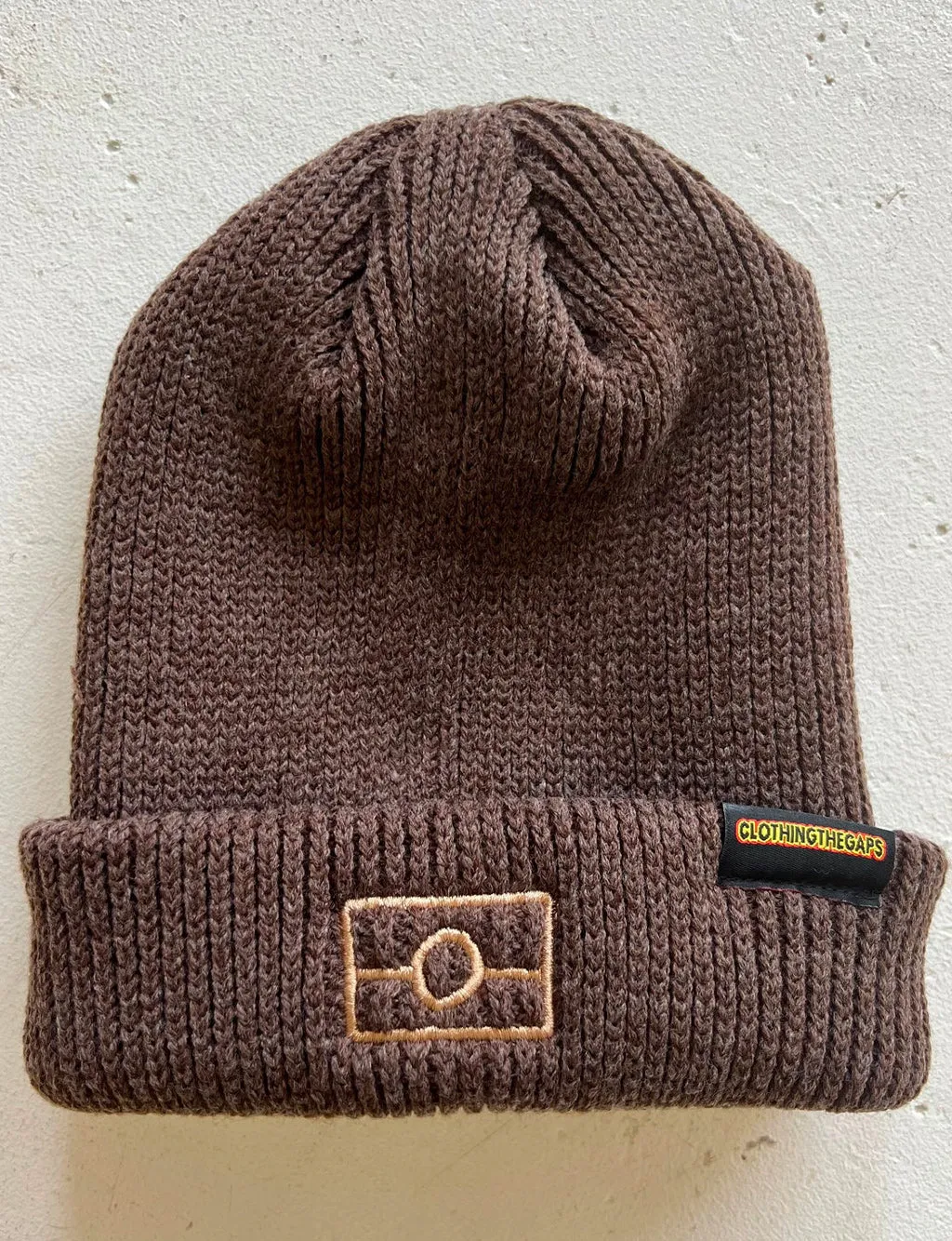 FLAG BEANIE - BROWN