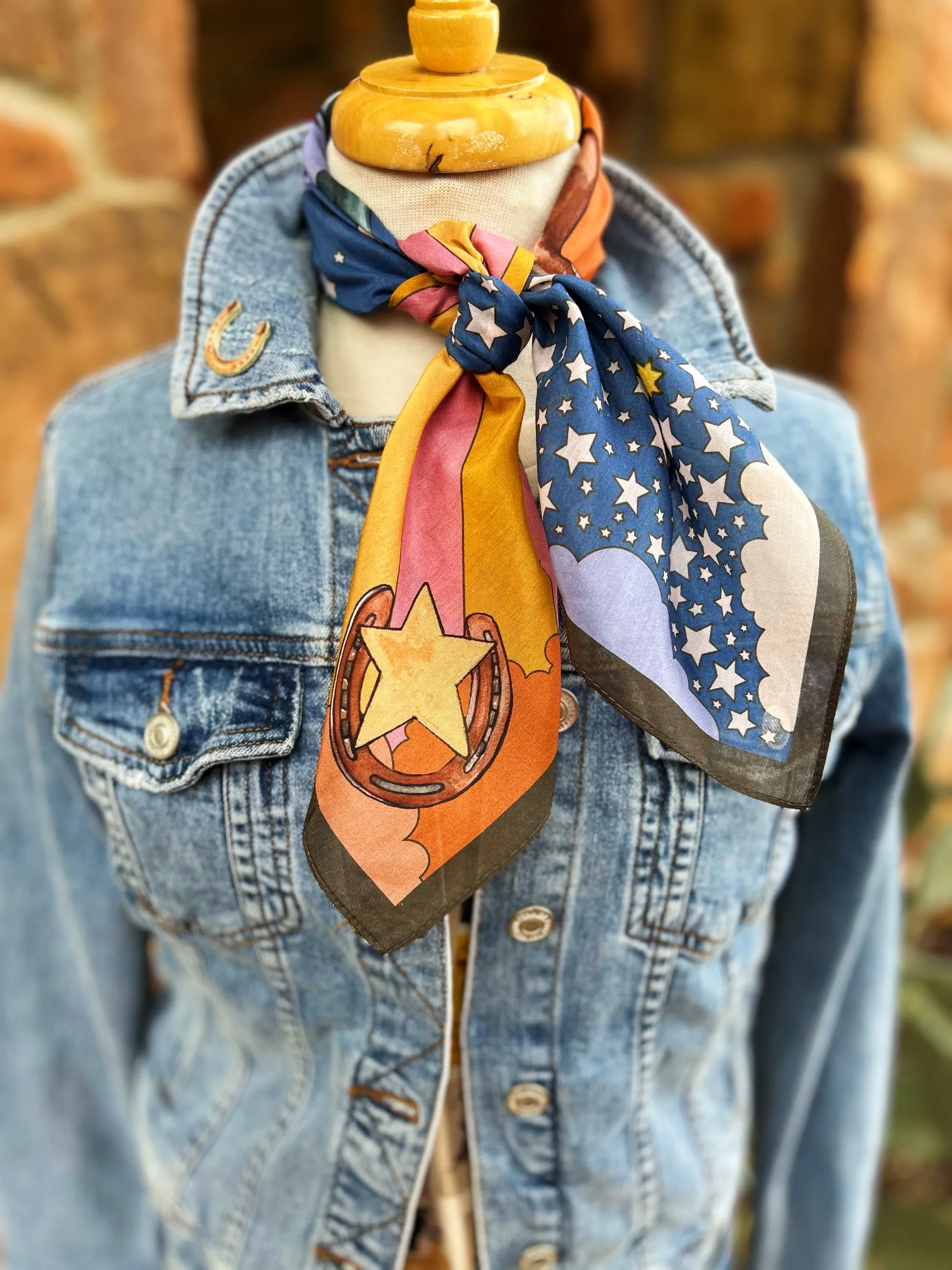 Lucky Star XO Scarf