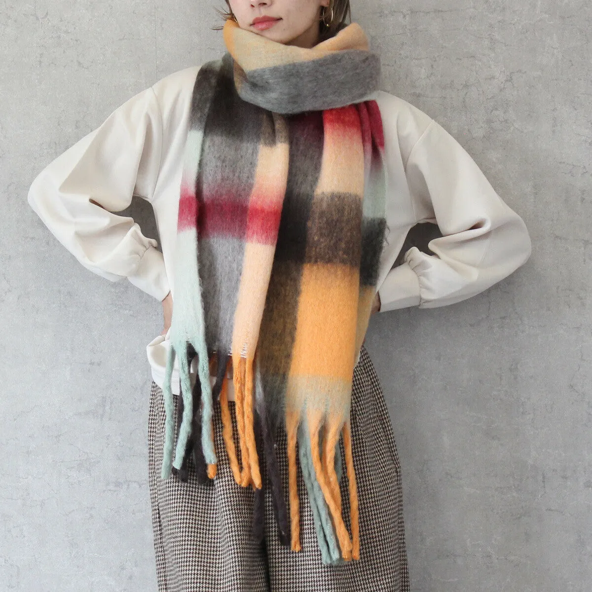 SATO | Plaid Fuzzy Scarf