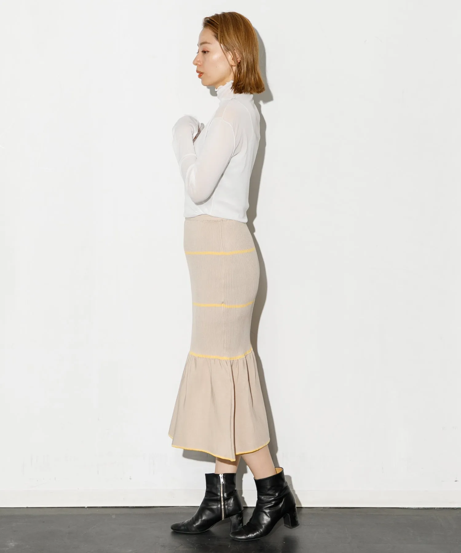 【WOMEN】TRICOTÉ MERMAID SKIRT